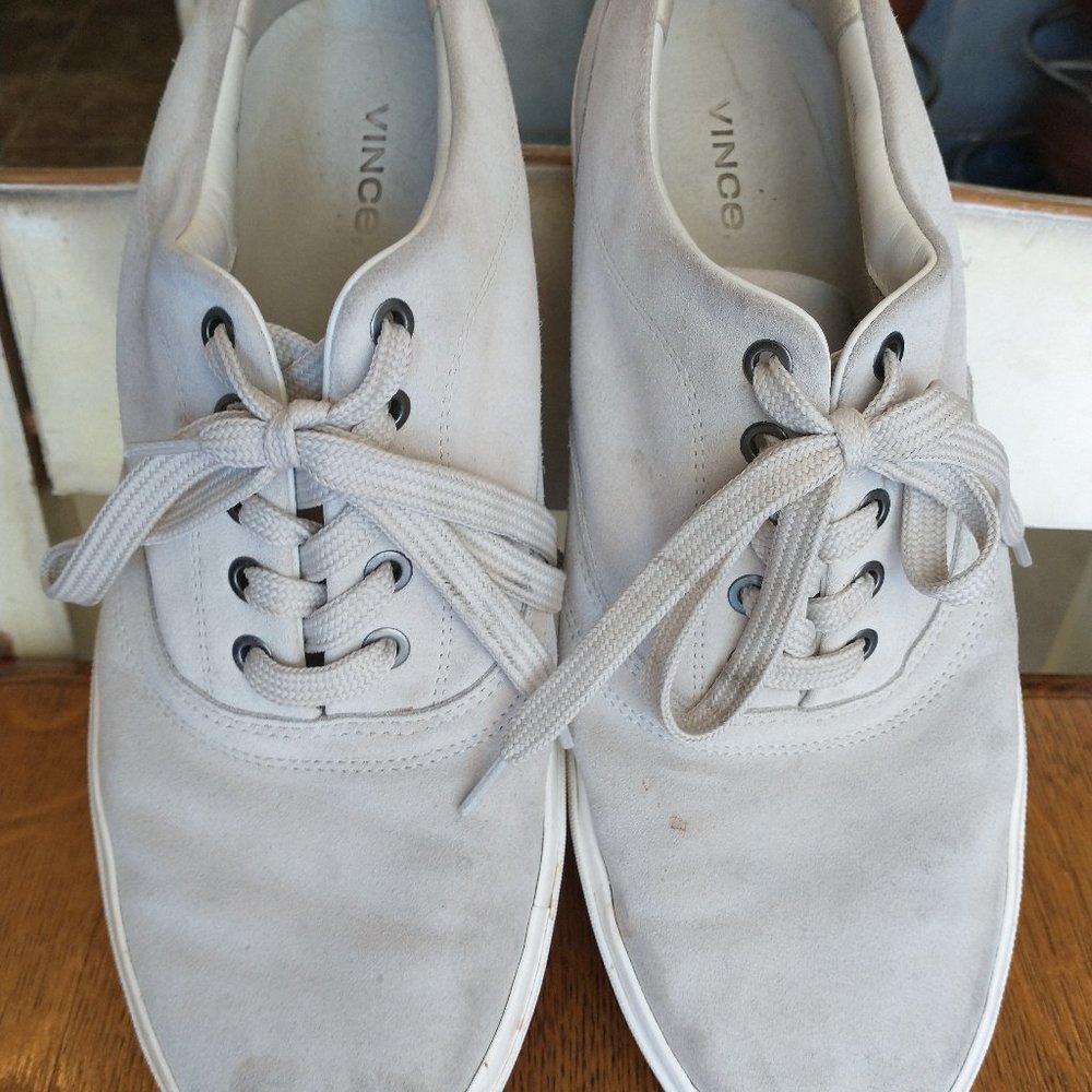 Designer skate shoes